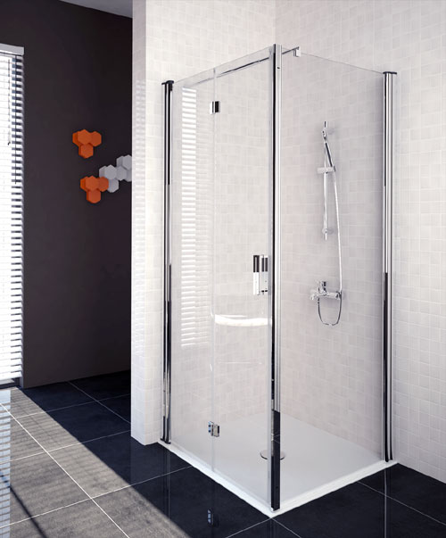 tuš kabina sredi kopalnice